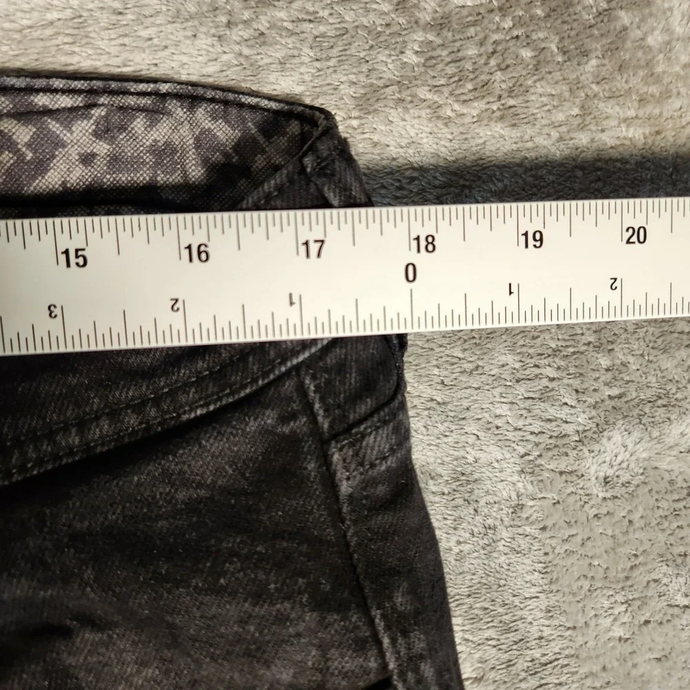 Robert Graham Jeans Mens 35 Black Excellent Faded Wash Straight Leg Denim